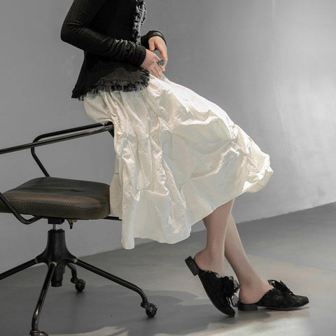 Asymmetric Pleated Long Skirt In White