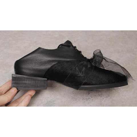 Ribbon Lace-Up Leather Shoes